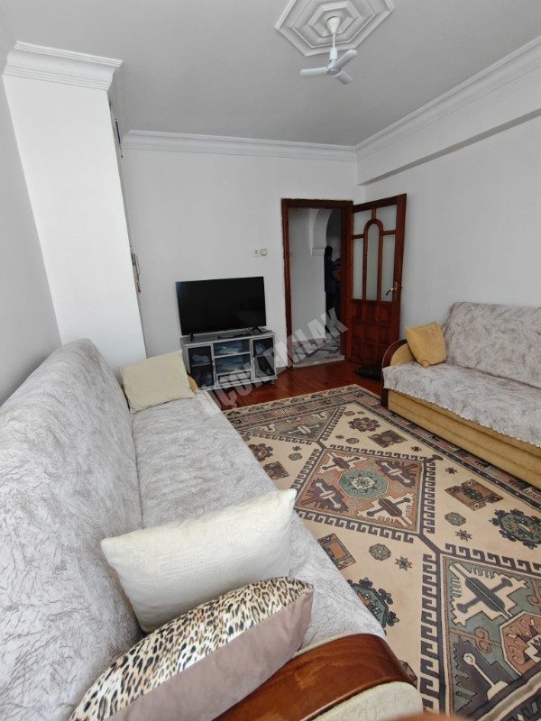* ÜÇOK EMLAKTAN NAZMİ SAATÇİ MAH 3+1 145M² EBEVEYN BANYOLU TEMİZ BAKIMLI KOMPLE SATILIK BİNA * 