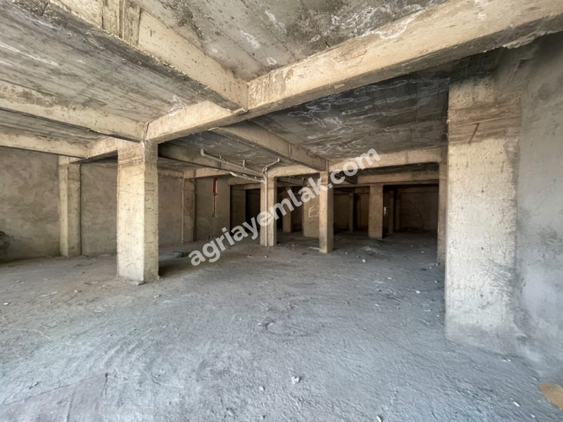 LEYLEKPINAR MAH. SATILIK ÇİFT DÜKKAN 312 M² – GENİŞ CEPHELİ BİRLEŞTİRİLMİŞ TİCARİ ALAN