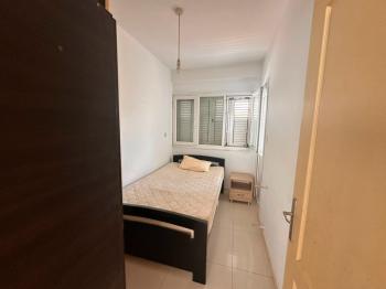 GÖNYELİ'DE ZEMİNKAT 3+1 TÜRK MALI DAİRE 