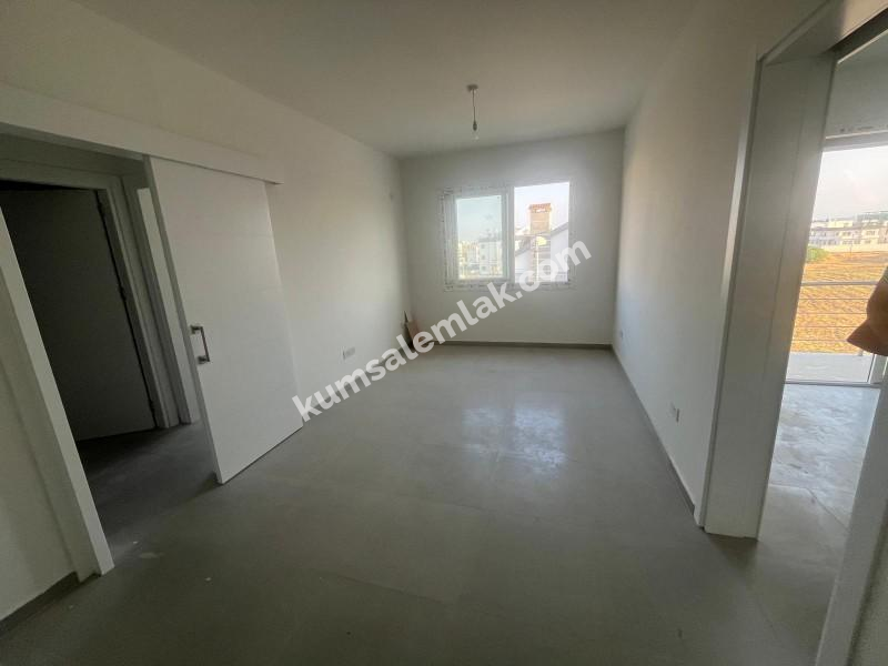 GÖNYELİ'DE AYLIK ÖDEMELİ 2+1 TİCARİ İZİNLİ İŞ YERİ