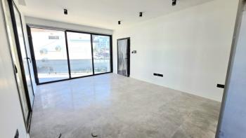 KKTC Girnede Muhteşem Lokasyonda Satılık Ultra Lüks ve Yeni 2+1 Daire