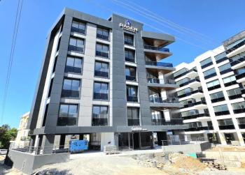 KKTC Girnede Muhteşem Lokasyonda Satılık Ultra Lüks ve Yeni 2+1 Daire