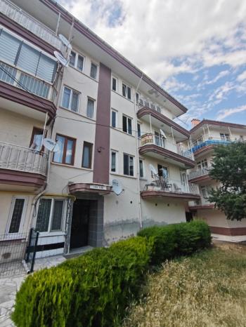 * AFYON ÜÇOK EMLAKTAN KANLICA MAH 2+1 100M² TEMİZ BAKIMLI SATILIK DAİRE * 