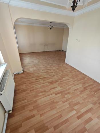 * AFYON ÜÇOK EMLAKTAN KANLICA MAH 2+1 100M² TEMİZ BAKIMLI SATILIK DAİRE * 