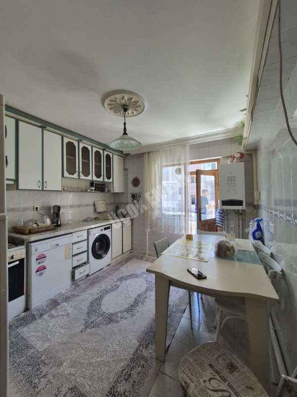 ★ AFYON ÜÇOK EMLAKTAN ESENTEPE MAH 3+1 118M² TEMİZ BAKIMLI EBEVEYN BANYOLU SATILIK DAİRE ★