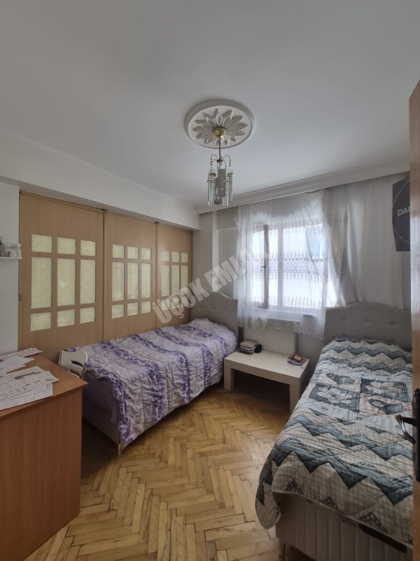 ★ AFYON ÜÇOK EMLAKTAN ESENTEPE MAH 3+1 118M² TEMİZ BAKIMLI EBEVEYN BANYOLU SATILIK DAİRE ★