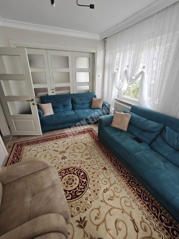 * AFYON ÜÇOK EMLAKTAN KANLICA MAH 2+1 100M² TEMİZ BAKIMLI KOMPLE SATILIK BİNA *