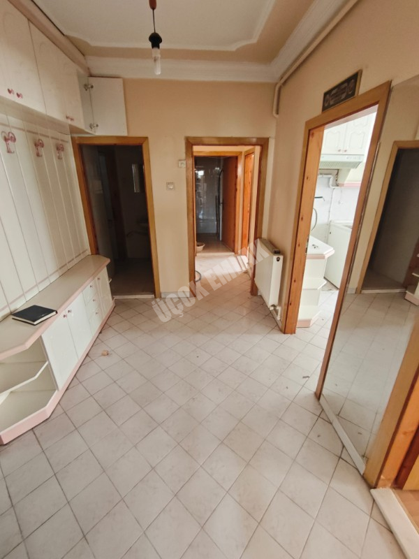 * AFYON ÜÇOK EMLAKTAN KANLICA MAH 2+1 100M² TEMİZ BAKIMLI SATILIK DAİRE * 