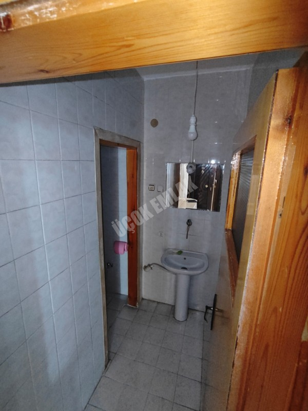 * AFYON ÜÇOK EMLAKTAN KANLICA MAH 2+1 100M² TEMİZ BAKIMLI SATILIK DAİRE * 
