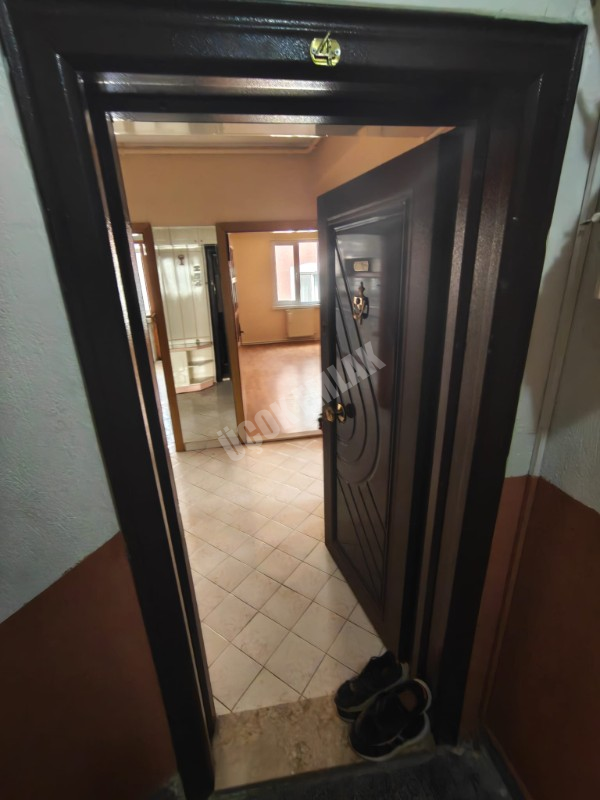 * AFYON ÜÇOK EMLAKTAN KANLICA MAH 2+1 100M² TEMİZ BAKIMLI SATILIK DAİRE * 