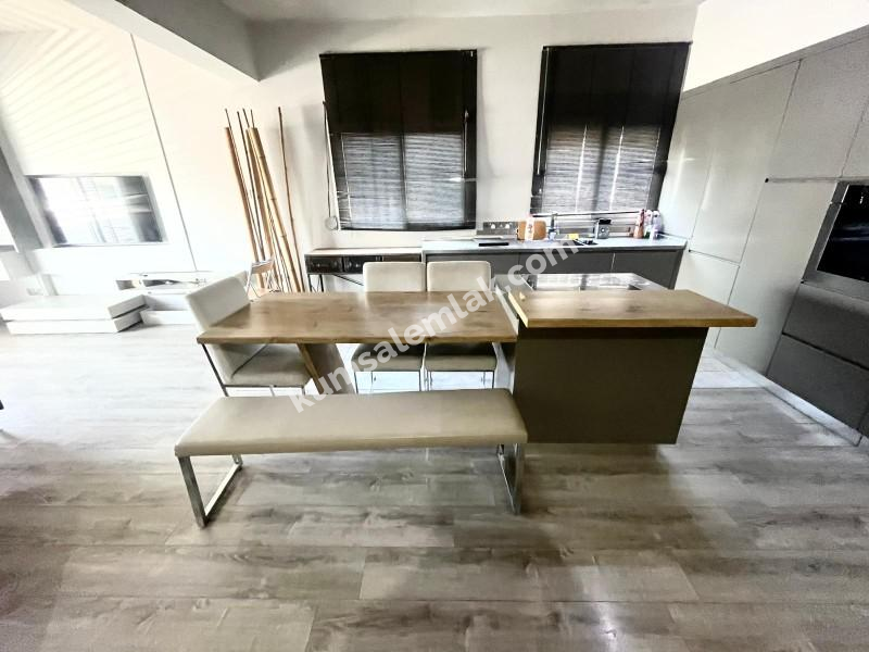 KÜÇÜK KAYMAKLI'DA AYLIK ÖDEMELİ 3+1 FUL EŞYALI DAİRE 