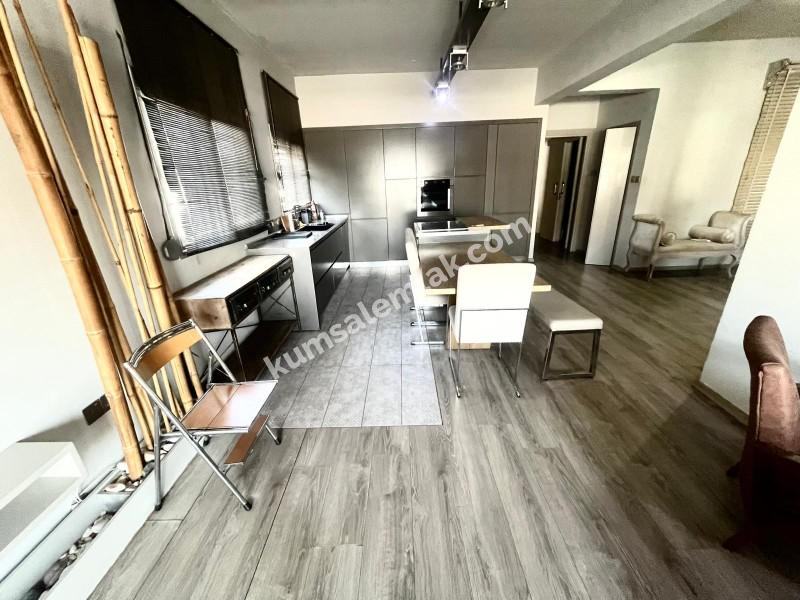 KÜÇÜK KAYMAKLI'DA AYLIK ÖDEMELİ 3+1 FUL EŞYALI DAİRE 