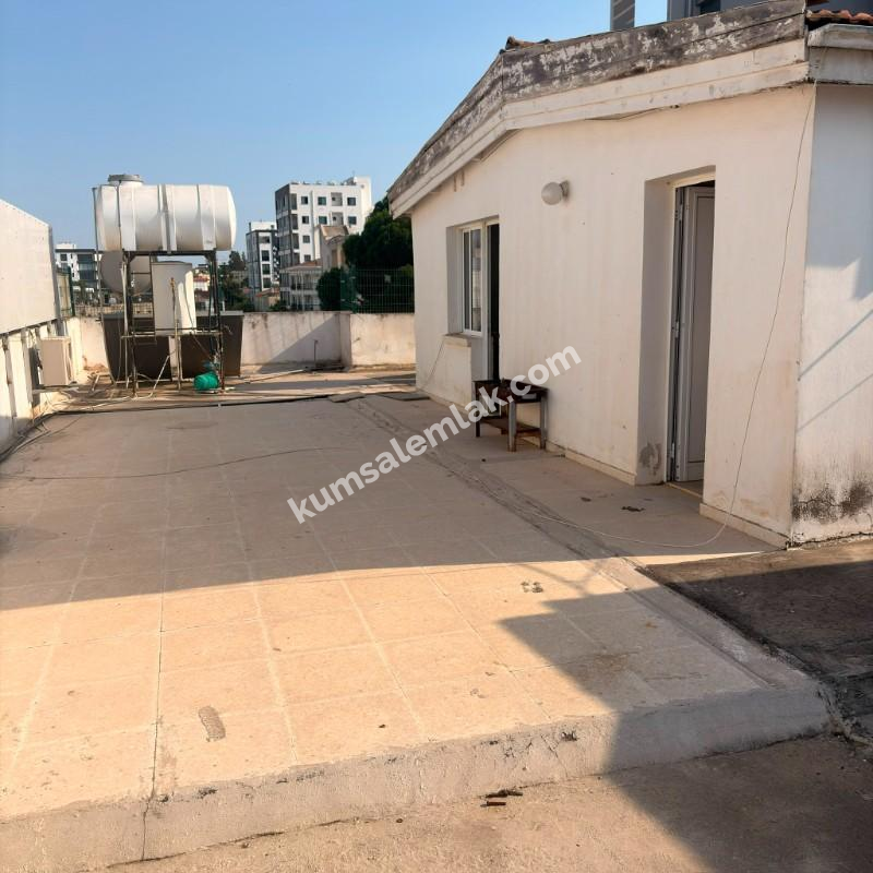 LEFKOŞA KIZILAY'DA SATILIK 3+1 TÜRK MALI DAİRE 