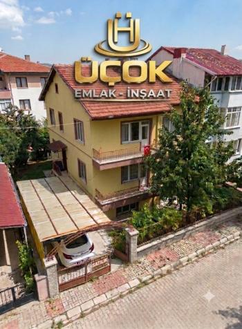 * AFYON ÜÇOK EMLAKTAN KANLICA MAH 2+1 100M² TEMİZ BAKIMLI KOMPLE SATILIK BİNA *