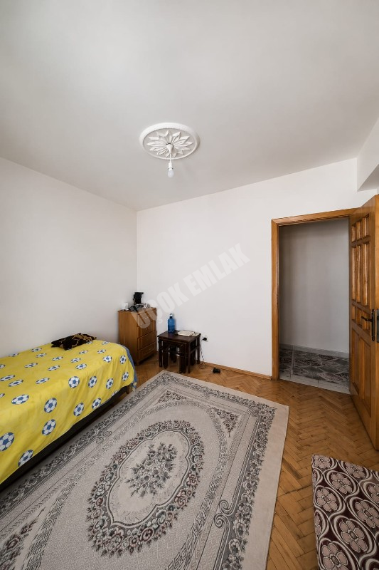 ★ AFYON ÜÇOK EMLAKTAN ESENTEPE MAH 3+1 118M² TEMİZ BAKIMLI EBEVEYN BANYOLU SATILIK DAİRE ★