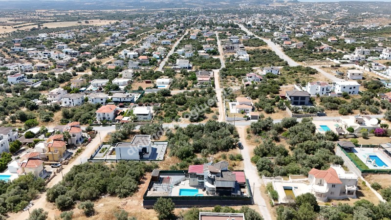 Didim Yeşiltepe de İyi Konumda Satılık 700m2 Arsa