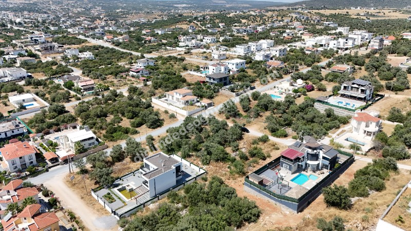 Didim Yeşiltepe de İyi Konumda Satılık 700m2 Arsa