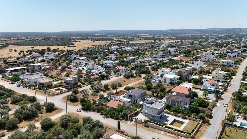Didim Yeşiltepe de İyi Konumda Satılık 700m2 Arsa