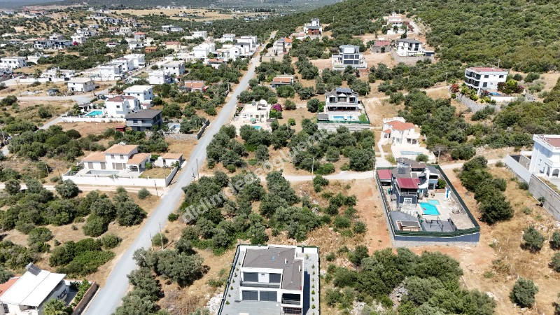 Didim Yeşiltepe de İyi Konumda Satılık 700m2 Arsa