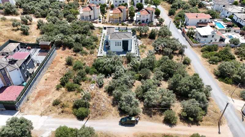 Didim Yeşiltepe de İyi Konumda Satılık 700m2 Arsa