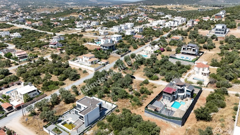 Didim Yeşiltepe de İyi Konumda Satılık 700m2 Arsa