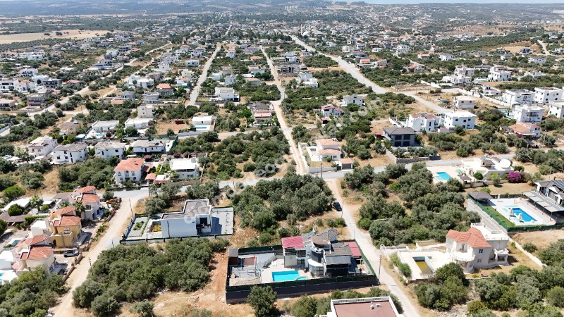 Didim Yeşiltepe de İyi Konumda Satılık 700m2 Arsa