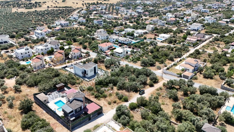 Didim Yeşiltepe de İyi Konumda Satılık 700m2 Arsa