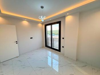 Didim'de Satılık Ayrı Mutfaklı 3+1 Villa
