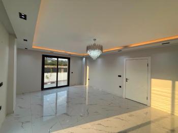 Didim'de Satılık Ayrı Mutfaklı 3+1 Villa