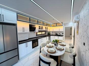 Didim'de Satılık Tam Müstakil 4+1 Ayrı Mutfaklı Villa
