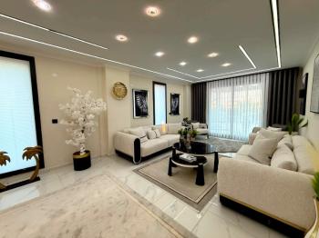Didim'de Satılık Tam Müstakil 4+1 Ayrı Mutfaklı Villa