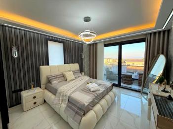Didim'de Satılık Tam Müstakil 4+1 Ayrı Mutfaklı Villa