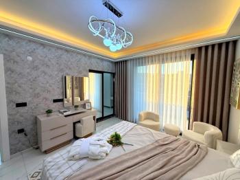 Didim'de Satılık Tam Müstakil 4+1 Ayrı Mutfaklı Villa