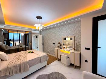 Didim'de Satılık Tam Müstakil 4+1 Ayrı Mutfaklı Villa