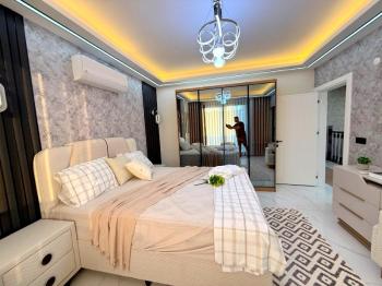 Didim'de Satılık Tam Müstakil 4+1 Ayrı Mutfaklı Villa