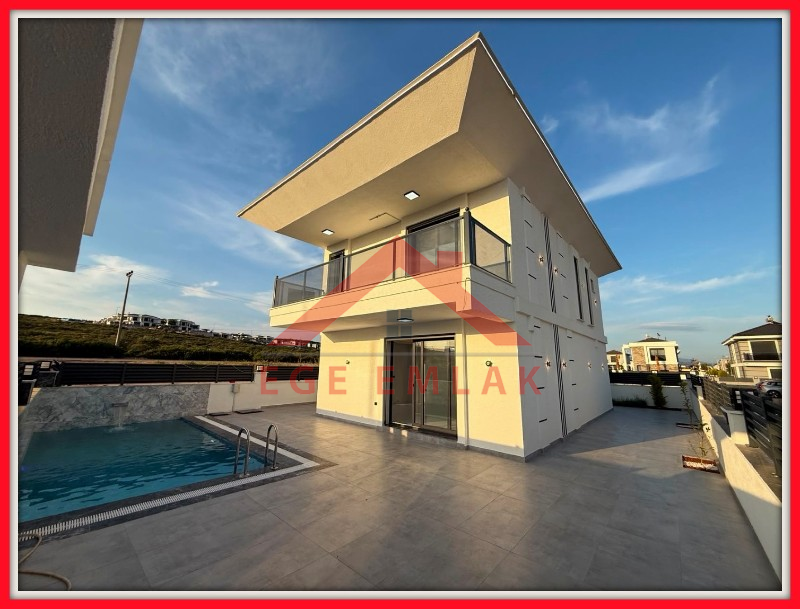 Didim'de Satılık Ayrı Mutfaklı 3+1 Villa