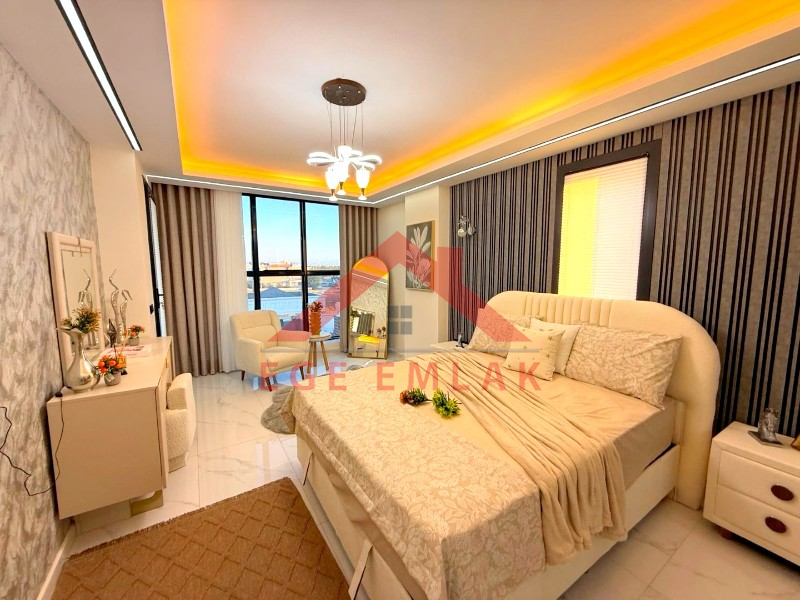 Didim'de Satılık Tam Müstakil 4+1 Ayrı Mutfaklı Villa