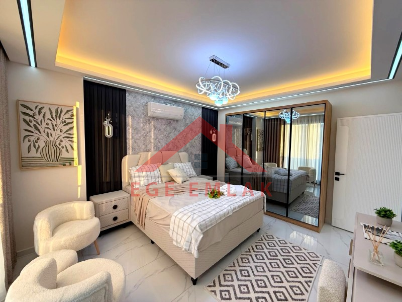 Didim'de Satılık Tam Müstakil 4+1 Ayrı Mutfaklı Villa