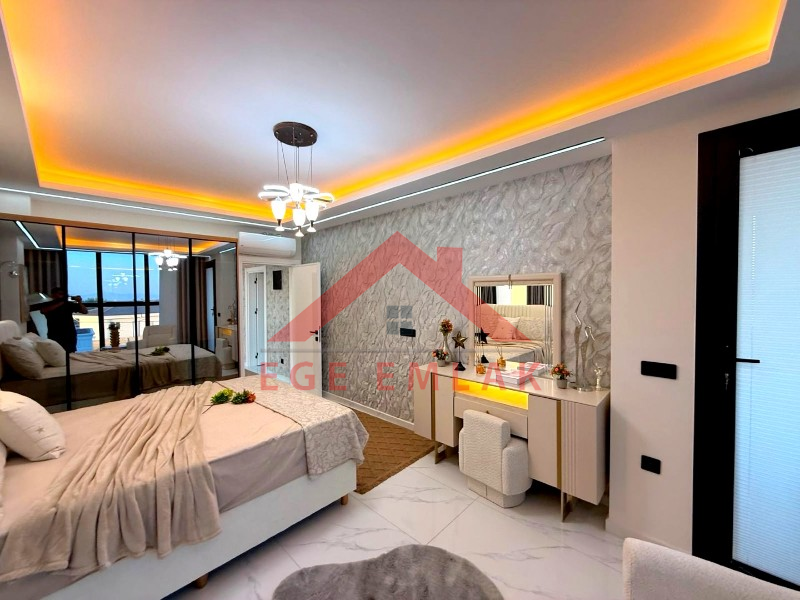 Didim'de Satılık Tam Müstakil 4+1 Ayrı Mutfaklı Villa