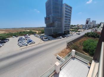 MAĞUSA SALAMİS YOLU ÜZERİNDE SATILIK 2+1 DAİRE