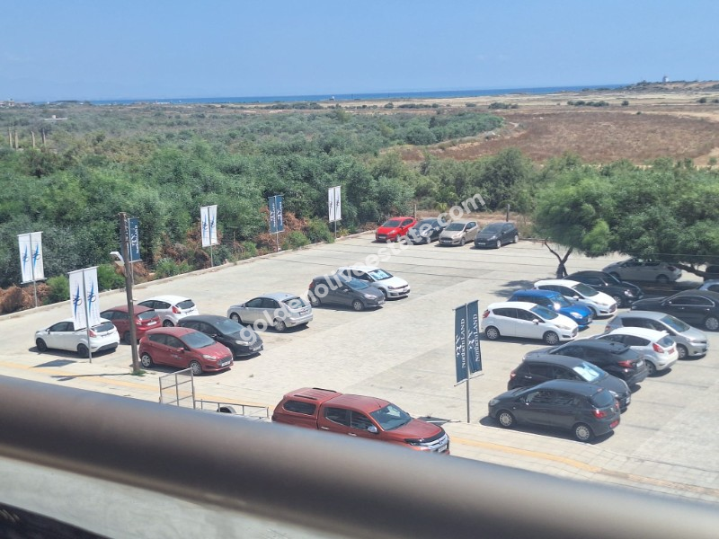 MAĞUSA SALAMİS YOLU ÜZERİNDE SATILIK 2+1 DAİRE