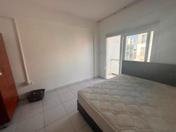 KÜÇÜK KAYMAKLIDA AYLIK ÖDEMELİ KİRALIK 2+1 EŞYALI DAİRE 