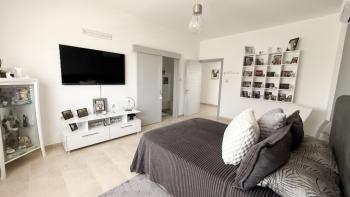 Gazimağusa Yeni Boğaziçi’nde Satılık 4+2 Müstakil Villa