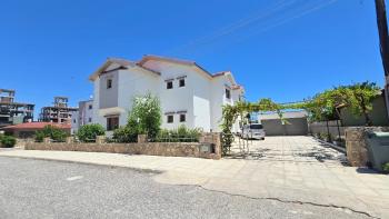 Gazimağusa Yeni Boğaziçi’nde Satılık 4+2 Müstakil Villa