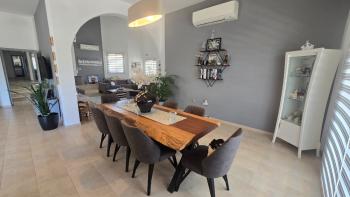 Gazimağusa Yeni Boğaziçi’nde Satılık 4+2 Müstakil Villa