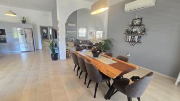 Gazimağusa Yeni Boğaziçi’nde Satılık 4+2 Müstakil Villa