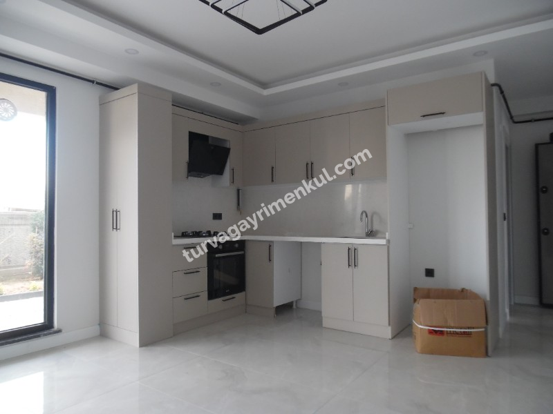 CEMİLE YEŞİL ANADOLU LİSESİ YAKININDA KİRALIK 1+1 DAİRE 
