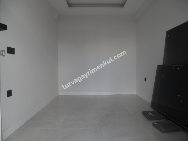 CEMİLE YEŞİL ANADOLU LİSESİ YAKININDA KİRALIK 1+1 DAİRE 