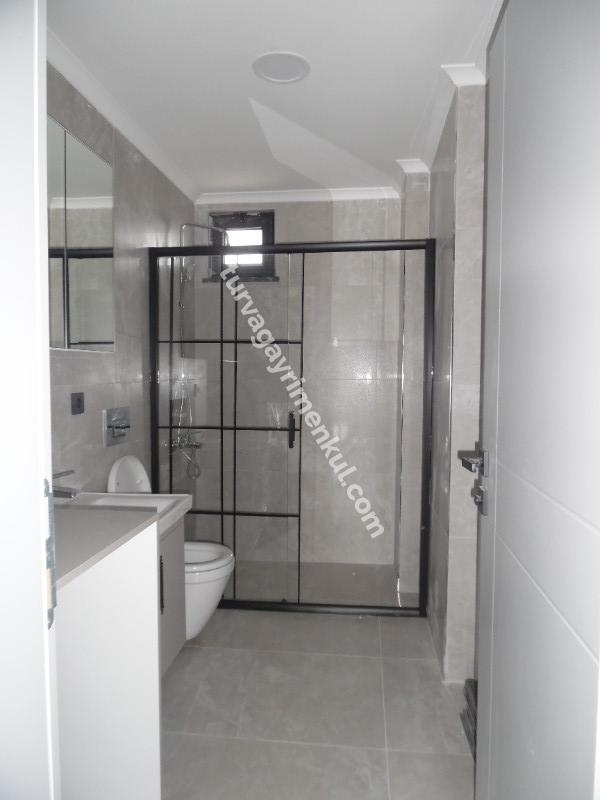 CEMİLE YEŞİL ANADOLU LİSESİ YAKININDA KİRALIK 1+1 DAİRE 