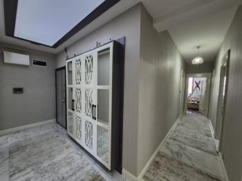 * AFYON ÜÇOK EMLAKTAN NAZMİ SAATÇİ MAH 3+1 127M² ASANSÖRLÜ EBEVEYN BANYOLU KİRALIK DAİRE *